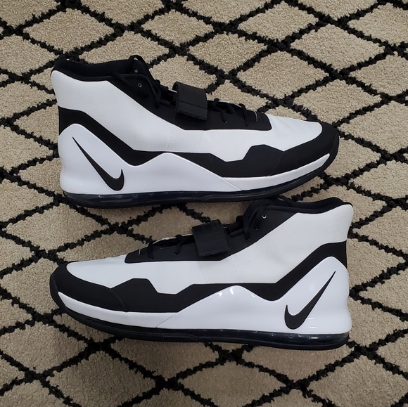 nike men's air force max basketball shoe